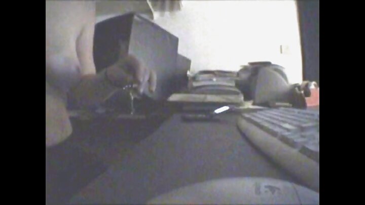 گھریلو فرسٹ پرسن فحش جہاں ایک لڑکا لڑکی کو چودتا ہے۔